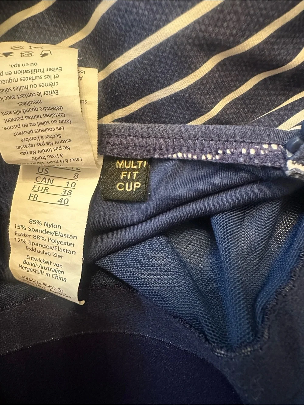 NIPTUCK One Piece Swimsuit Womens Size 8 Multi Cup Fit - Navy Blue White Stripe